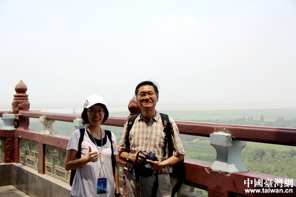 兩岸青年學(xué)生走進(jìn)山西永濟(jì)古樓名剎 追尋中華文化 兩岸青年學(xué)生走進(jìn)山西永濟(jì)古樓名剎 追尋中華文化