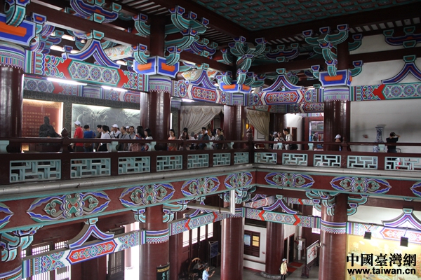 兩岸青年學(xué)生走進(jìn)山西永濟(jì)古樓名剎 追尋中華文化 兩岸青年學(xué)生走進(jìn)山西永濟(jì)古樓名剎 追尋中華文化