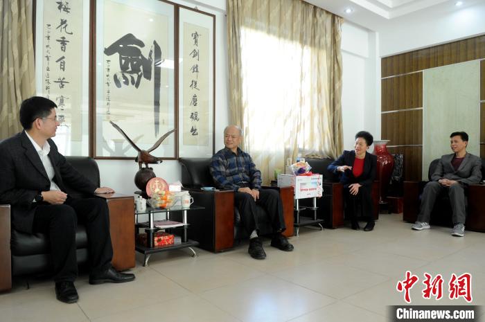 1��21���������������_(t��i)�۰��k(li��n)�������Ƅ�(d��ng)���M(j��n)�_(t��i)������ʳƷ�_���������^���_(t��i)���͜�ů�Ƅ�(d��ng)��Y�����(d��ng)�������� �z