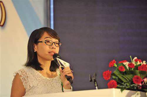 �����e�б���(chu��ng)���g���}Փ��