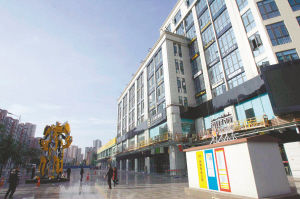 �ĳɶ��ǅ^(q��)һ·����������ۯ�h��Դ�(zh��n)��һ����С�(zh��n)��ӳ���ۺ���������ݼ���(zh��n)��һ������ĵط���