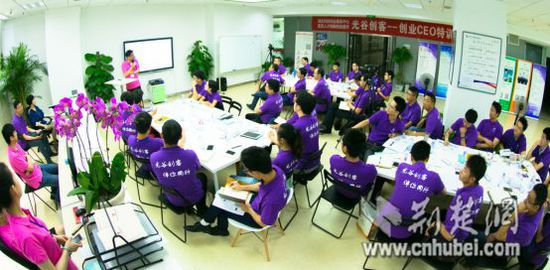 ��һ�����v�˲ų��С���(chu��ng)�Ϳ��g������I(y��)��݋�Ƽ������ֻ�Ǟ������ն�����ȥ��6��29�գ���݋�Ƽ����ٺ���(n��i)��272����(chu��ng)�I(y��)�Ŀ���ɹ��ث@�ڶ����A��(chu��ng)����(chu��ng)�I(y��)��ِ��܊�����˲ų��д���֧������ԓ��˾Ѹ�Ͱl(f��)չ���I(y��)����������չ����Դ������������I����