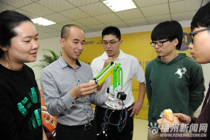 兩岸青年在福州研習獲益多 研習班持續(xù)到5月5日