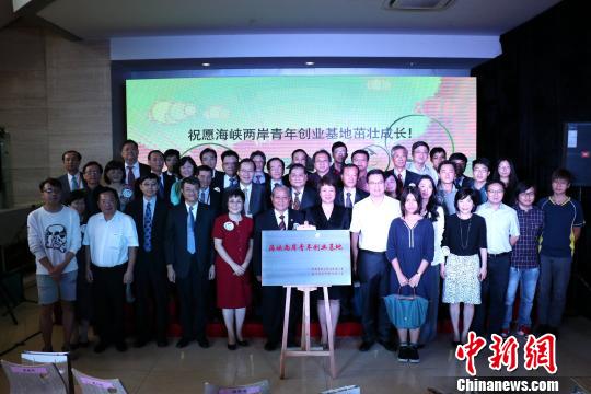 �D����ƃxʽ�F(xi��n)���������Y�¡��z