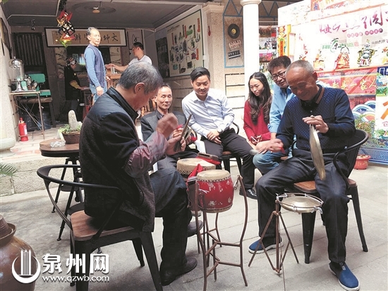 ��W(xu��)���Y(ji��)�鷵�l(xi��ng)��(chu��ng)�I(y��) �y���_(t��i)�����˰l(f��)չɽ���Ą�(chu��ng)