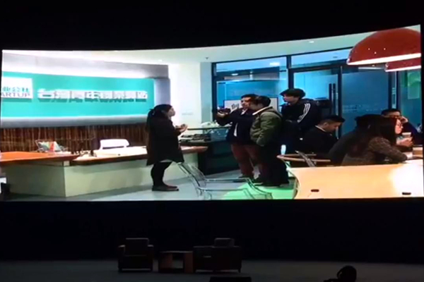 ���ҿ����{Փ���������ڣ������sֵ�õĺ��{���s��������