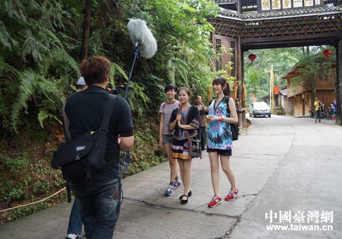 臺(tái)灣中天電視臺(tái)《世界一級(jí)棒》欄目探秘湖南通道侗鄉(xiāng) 臺(tái)灣中天電視臺(tái)《世界一級(jí)棒》欄目探秘湖南通道侗鄉(xiāng)