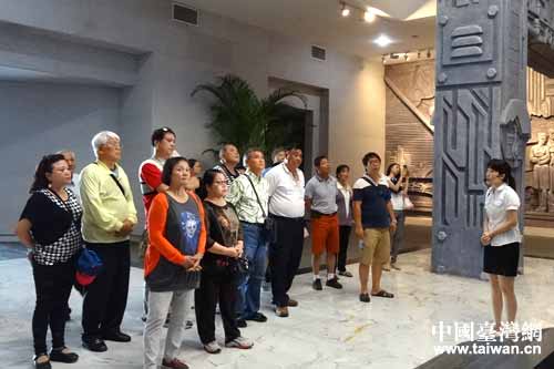 鳳林參訪團參觀柳州工業(yè)博物館 鳳林參訪團參觀柳州工業(yè)博物館