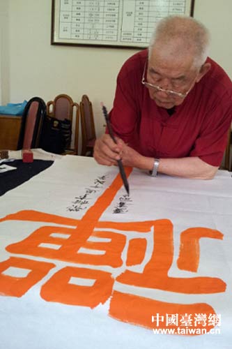 �_(t��i)��������������a��