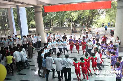 �����������_���ٔ�(sh��)�����赸