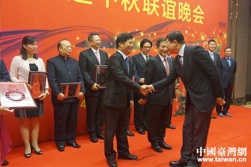 ���_�k��������������һ���_�f(xi��)�I(l��ng)��(d��o)�ɆT�C�l(f��)�C��