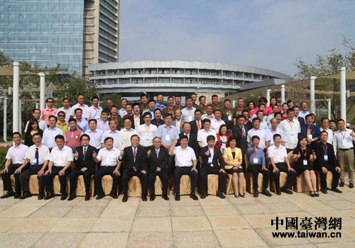  ���Ӻ��{�ɰ�������ǣ�����ݼӢ��(chu��ng)�I(y��)Փ��ȫ�w��Ӱ����