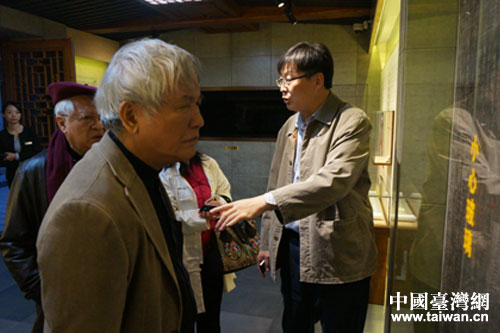 �����󎟽����t�^��չ�[