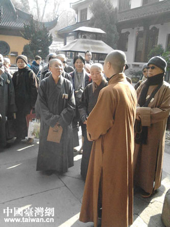 臺(tái)灣南投縣宗教服務(wù)職業(yè)工會(huì)到杭州開展佛教參訪活動(dòng) 臺(tái)灣南投縣宗教服務(wù)職業(yè)工會(huì)到杭州開展佛教參訪活動(dòng)