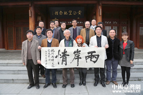 �_���Ļ����˸���������^���{�ɰ���������