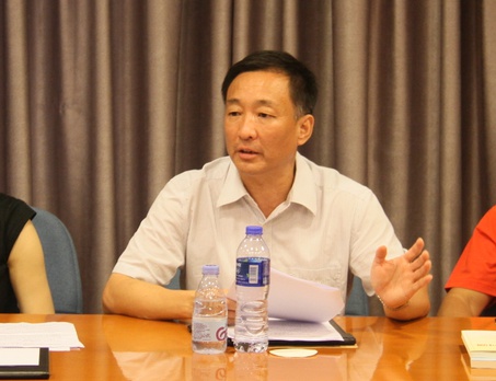 �V�����_(t��i)(li��n)��(hu��)�L(zh��ng)���V�_(t��i)���У�ͨ��(b��o)�ϰ��깤����r