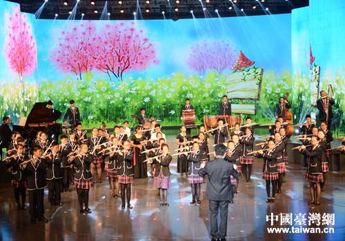 上海市新和中學(xué)與臺南市后甲中學(xué)長笛管樂合奏 上海市新和中學(xué)與臺南市后甲中學(xué)長笛管樂合奏