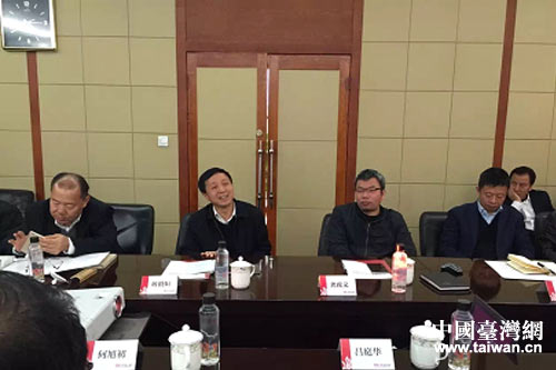 �����Ո������L�Y��@������݋���������L�F���˽�B�˺����Ո�������w��r