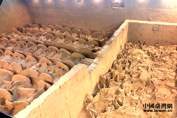 ܇�R����