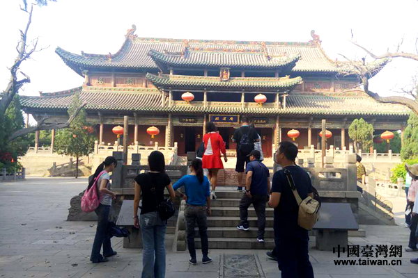 ���^��R��