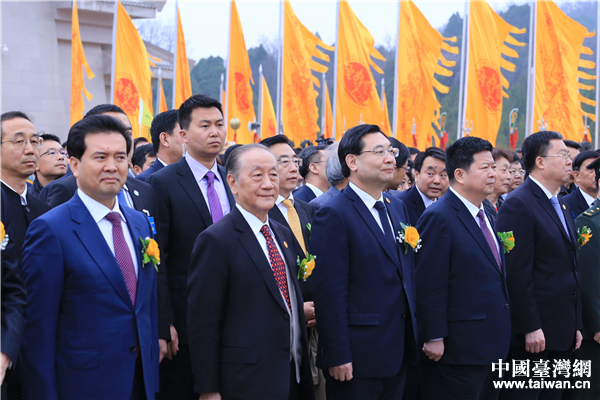 ������Y�F(xi��n)�� �Ї��_���W(w��ng) �����z��