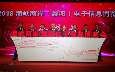 �׌ú��{�ɰ�����ꖣ�늲����_Ļ  ��չ���̳�200��