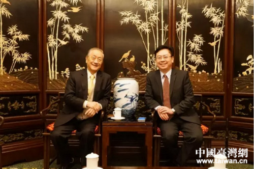 ���񸻣��ң��c��Ľ���ͽ���M(j��n)һ����������͘I(y��)��(chu��ng)�I(y��)�������M(j��n)������̽ӑ