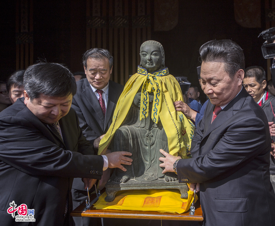 �䮔(d��ng)ɽ�����ϵ�600���������{Ѳ���_(t��i)�� ��Ӌ(j��)22��