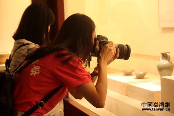 ʮ���շ�ꐠt��ҹ ǧ��ҫ�ݸG���R���׬F(xi��n)����