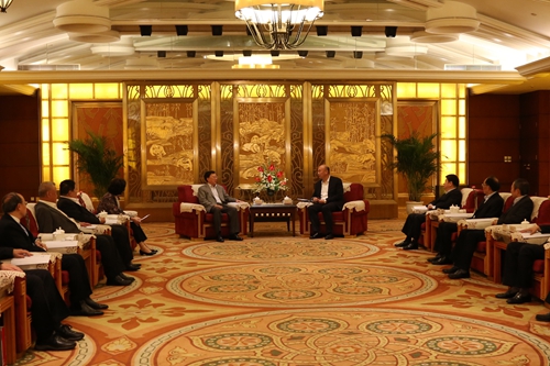 �Ĵ�ʡί����ӛ����(gu��)�У��ң���(hu��)Ҋ(ji��n)�_(t��i)�����A�Ļ�����(hu��)��(hu��)�L(zh��ng)������