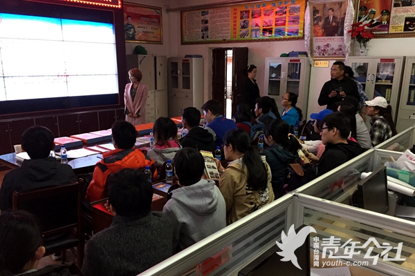 走訪河壩林社區(qū) 走訪河壩林社區(qū)