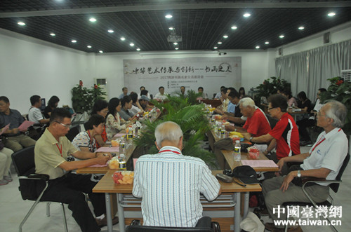 ���A�Ļ������c��(chu��ng)�£�������֮��������Մ��(hu��)�F(xi��n)��(ch��ng)