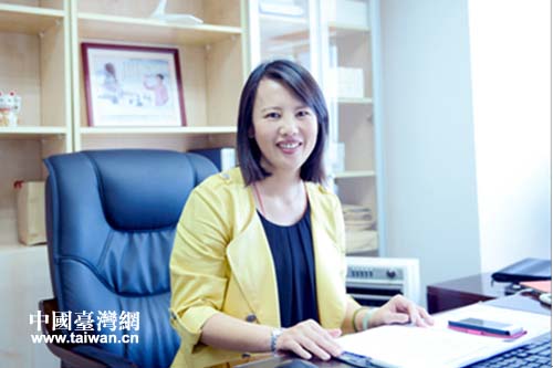 中華航空武漢辦事處總經(jīng)理鄭春雪 中華航空武漢辦事處總經(jīng)理鄭春雪