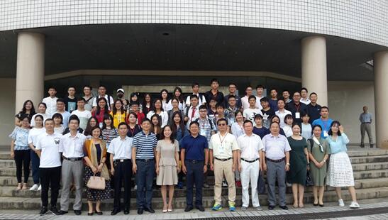 ������I(l��ng)��(d��o)�c���_���W(xu��)�Ӻ����С�һ�к�Ӱ����