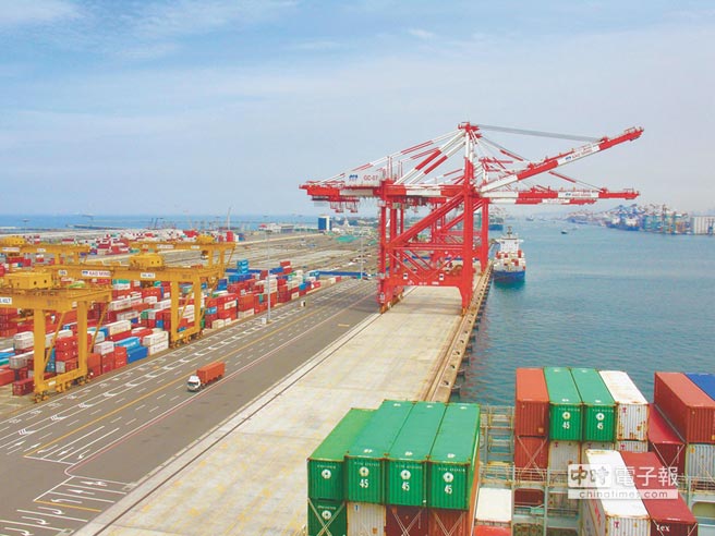 ��(j��ng)���������N�ӆΣ�4��(du��)ꑸ۽ӆ�ؓ(f��)���L10.3%����(chu��ng)�v������˥�����D����۸�؛���a�^��������(b��o)ϵ�Y����Ƭ��