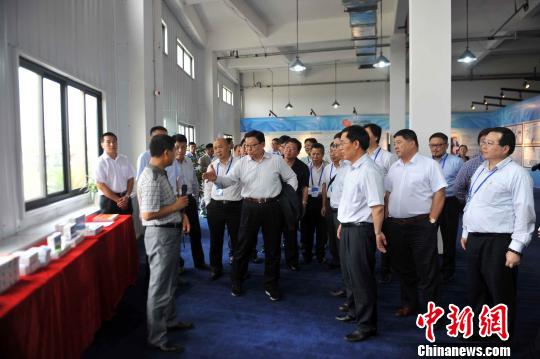 ꐵ�����_�̿������R�J�ݮa(ch��n)�I(y��)�@һ��ˎ�������Yѩ�� �z