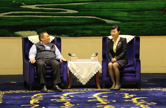 ��(n��i)�ɹ����΅^(q��)�hί��ί���y(t��ng)��(zh��n)�����L����ϼ��Ҋ�Ї��_���Wί����ϯ������һ��