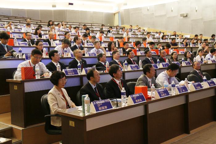 ���{�ɰ���W(xu��)У�L(zh��ng)Փ���߿ƌW(xu��)���g(sh��)��ӑ��(hu��)���_(t��i)����ɽ�Ƽ���W(xu��)�e��