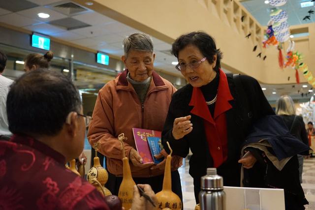 �����ʷ��z�[�´���ɽ�|�����|(zh��)�Ļ��z�a(ch��n)չ�ݡ����_(t��i)����ɏѲչ