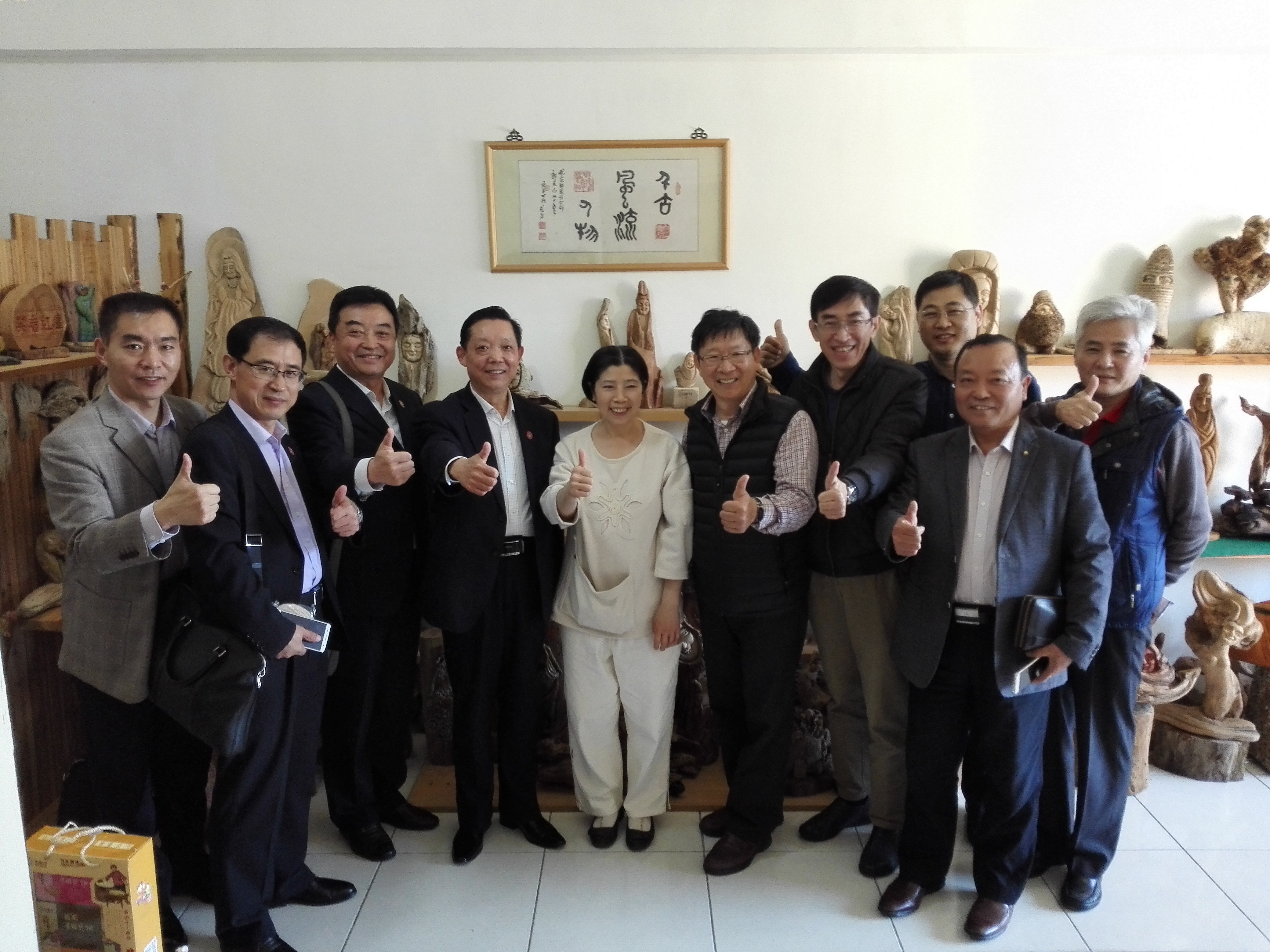 3��27����ʡ�_�k��������ʡ�_��(li��n)�x�����L������һ���c��¡��ɽ�|ͬ�l(xi��ng)����Մ�������������u��������Ư��ľ��̎�������