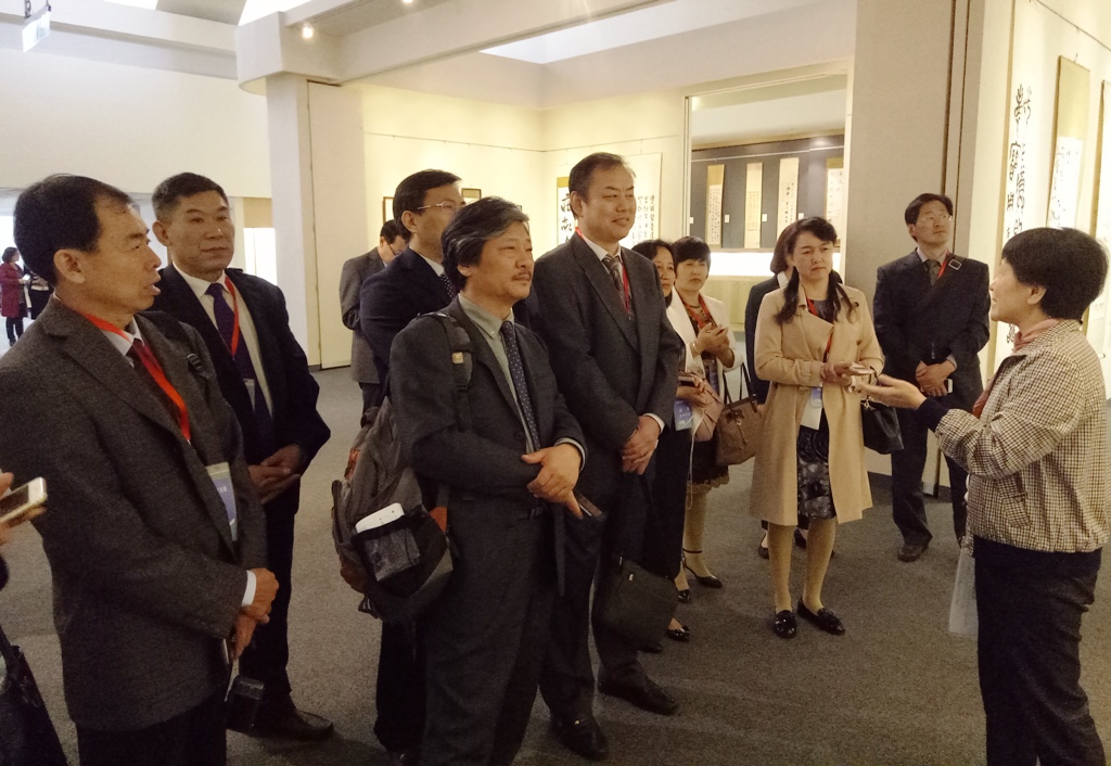 �D���B���_����Уͬ�l(f��)չ�������Ļ��zӰչ���Ļ���W(xu��)�_Ļ