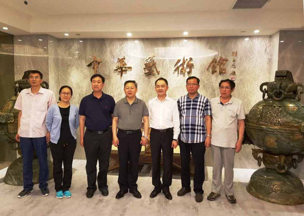 聊家常敘親情談合作 臺(tái)北山東社團(tuán)與山東赴臺(tái)團(tuán)組交流 聊家常敘親情談合作 臺(tái)北山東社團(tuán)與山東赴臺(tái)團(tuán)組交流