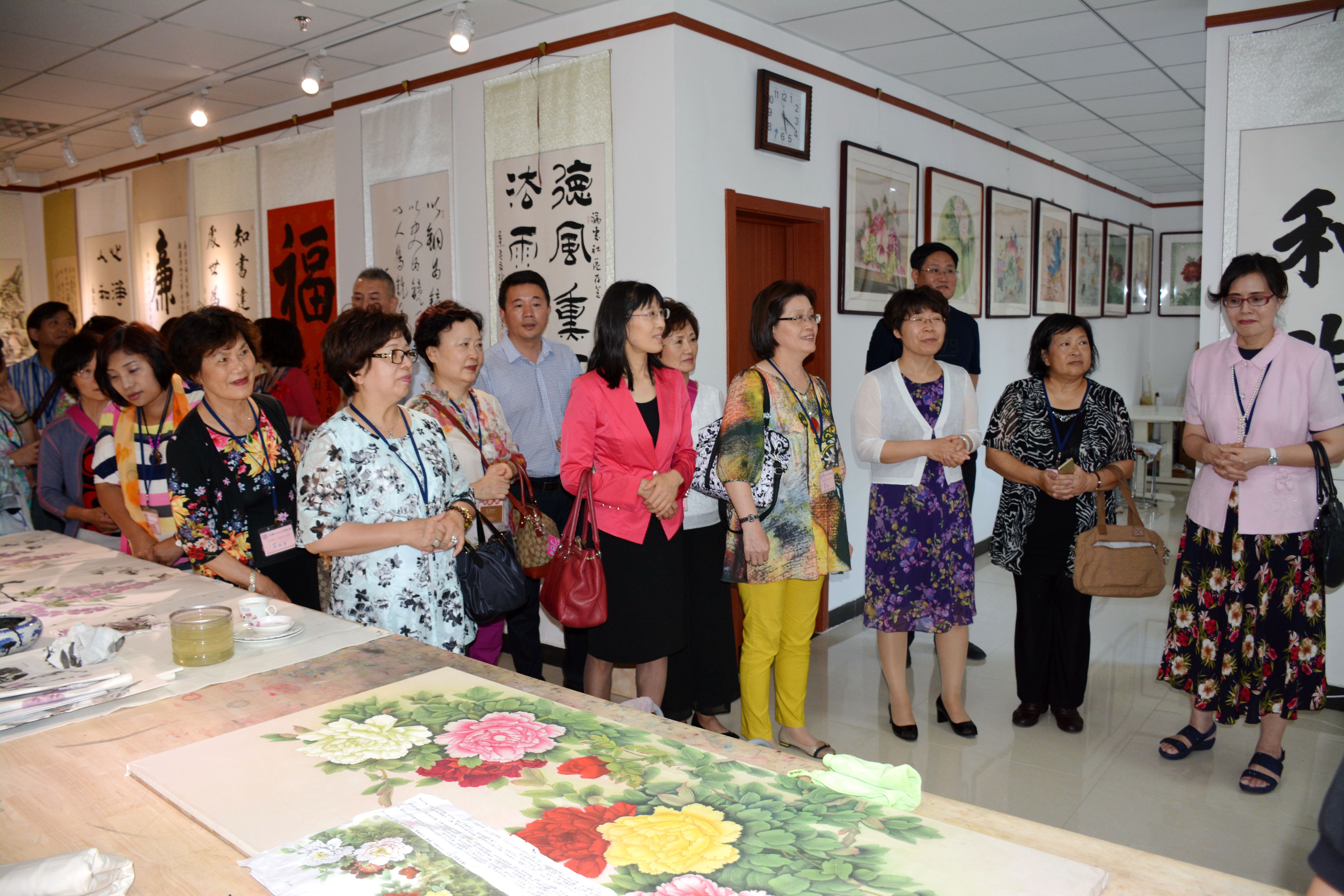 臺(tái)北市婦女會(huì)來煙臺(tái)參訪交流 臺(tái)北市婦女會(huì)來煙臺(tái)參訪交流