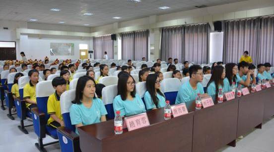 ���Č��_(t��i)������־�����潻������I(y��ng)���̺��_(k��i)�I(y��ng)