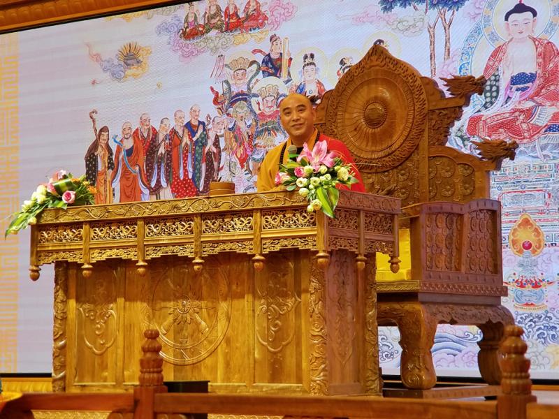 2018�q���������´����������F����