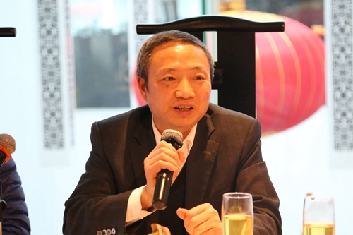 四川省臺(tái)辦主任周敏謙在交流會(huì)上發(fā)言 四川省臺(tái)辦主任周敏謙在交流會(huì)上發(fā)言