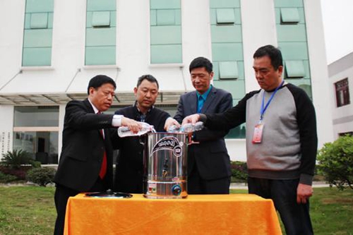 ݚ�D(zhu��n)ǧ���f(w��n)������(l��i)���_(t��i)������ɽ��ɽȪˮ�c�߿h����X��ɽȪˮ�R����һ��