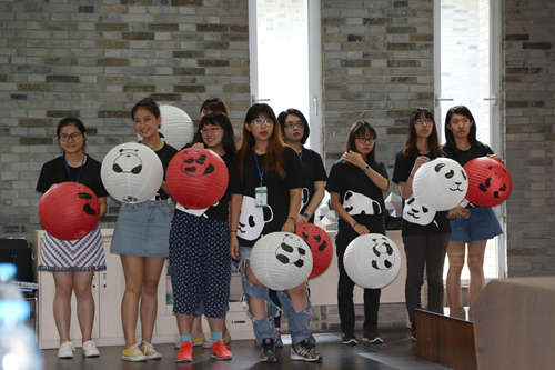 �_���W(xu��)��չʾ�Ą�(chu��ng)��Ʒ�Y(ji��)�I�xʽ�F(xi��n)��