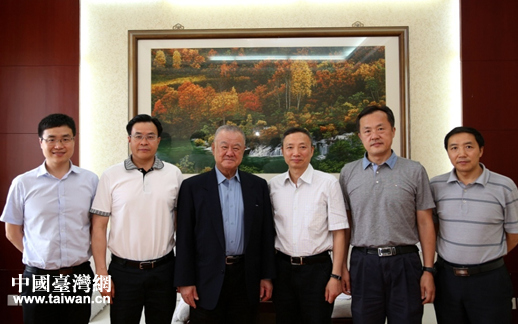 會見合影 會見合影