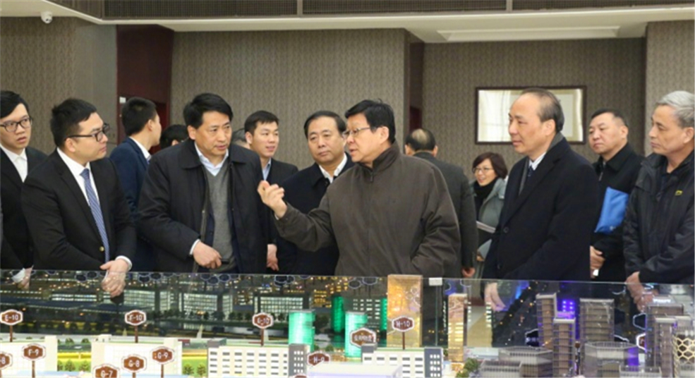 海協(xié)會(huì)會(huì)長(zhǎng)陳德銘走訪臺(tái)企:咱們是一家